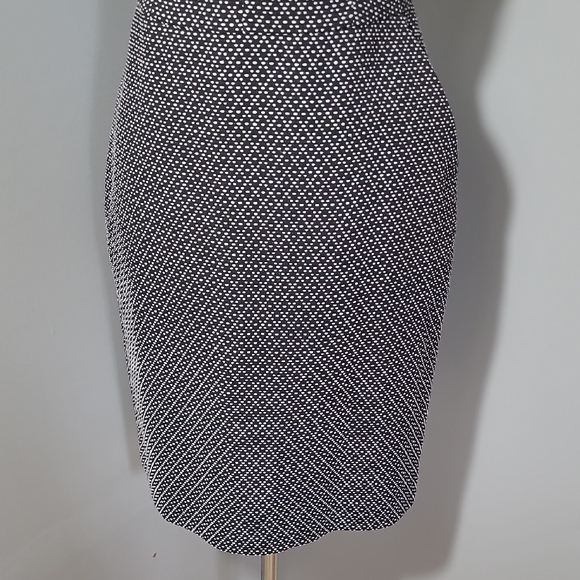 SZ4 J. Crew Textured Polka Dot Midi Dress Sheath Diamomd Print Black White - Picture 5 of 12